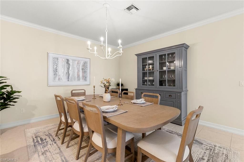 600 5th Ave S, Unit A-211, Naples, FL 34102 Photo