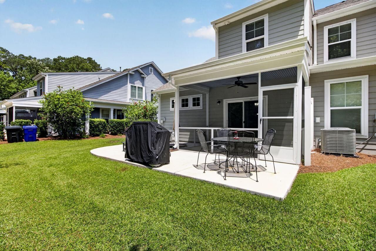 2572 Kingsfield Street Photo 36