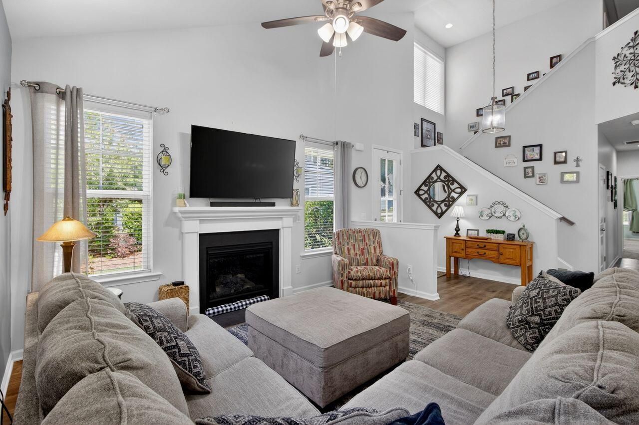 2572 Kingsfield Street Photo 7