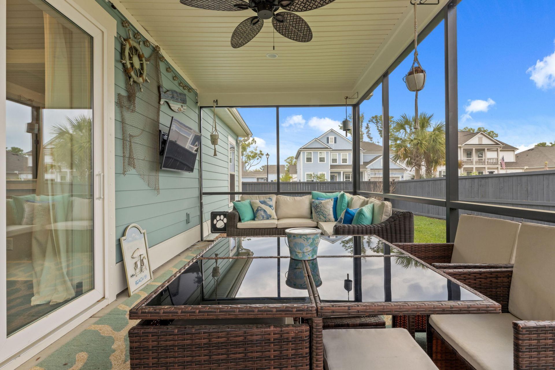 1820 Whisperwood Road Photo 4