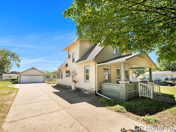 3744 Clyde Park Avenue SW, Wyoming, MI 49509
