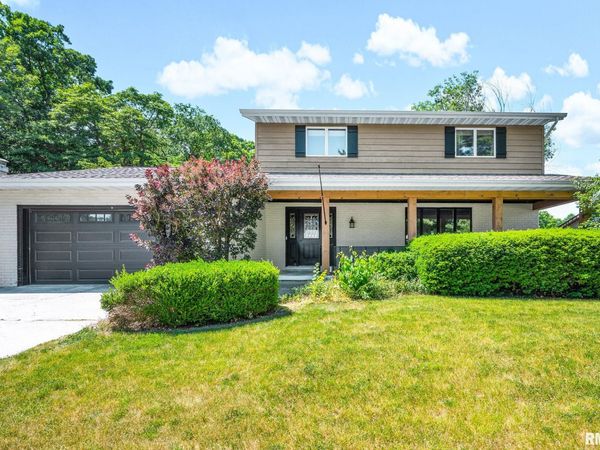 218 TAMARACK Avenue, Morton, IL 61550