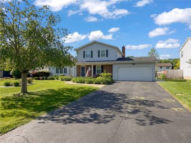 388 Olde Harbour Trail , Rochester, NY 14612
