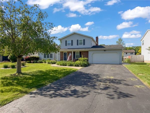 388 Olde Harbour Trail , Rochester, NY 14612
