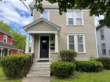 10 Maple Avenue , Cortland, NY 13045
