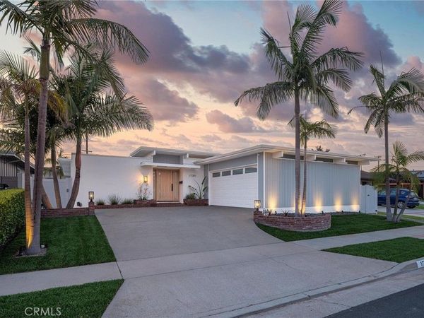 17391 Alta Vista , Huntington Beach, CA 92647