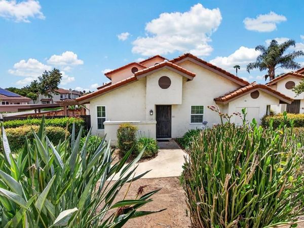 1651 S Juniper Street , Unit 63, Escondido, CA 92025