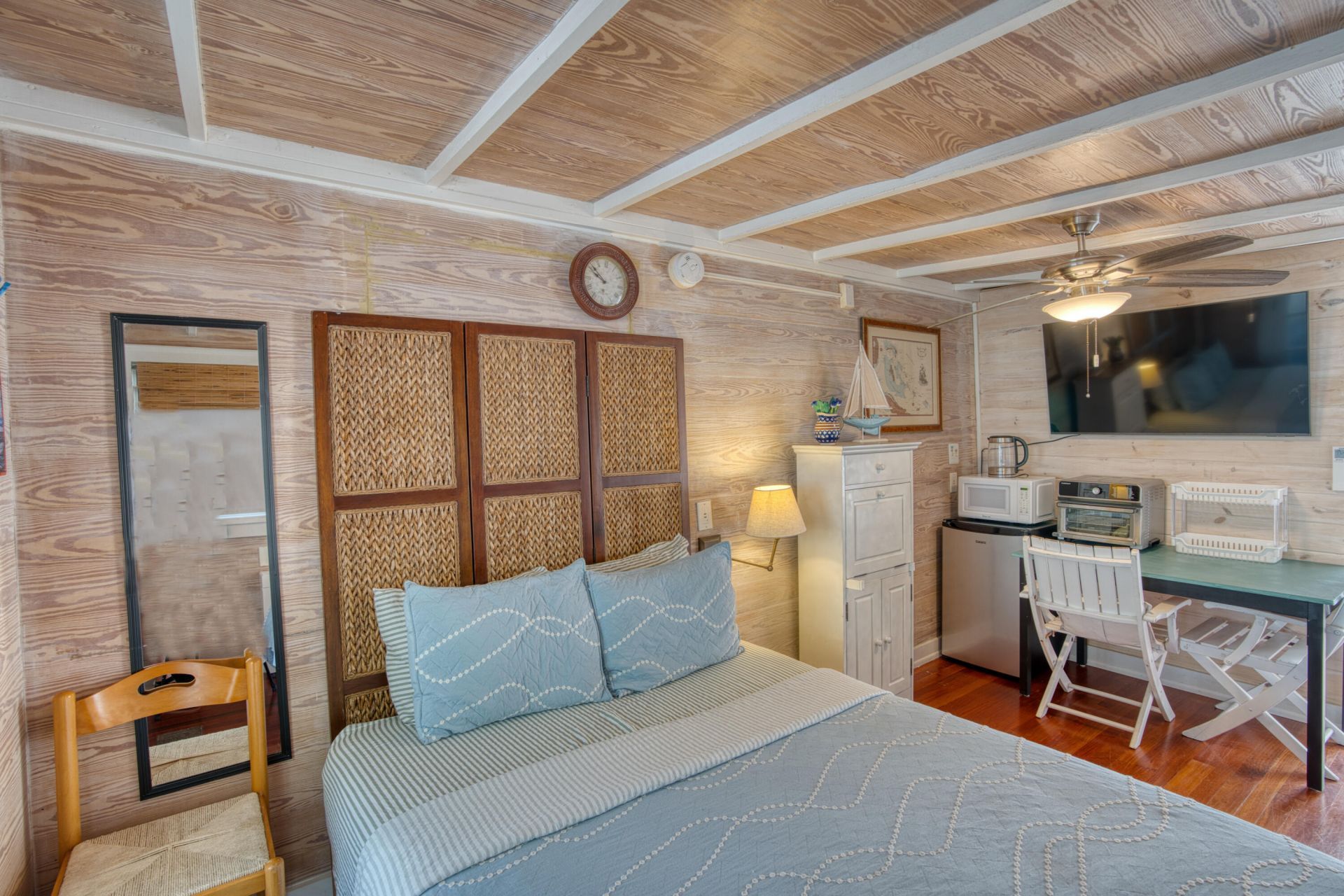 611 Grinnell Street, Unit 4, Key West, FL 33040 Photo