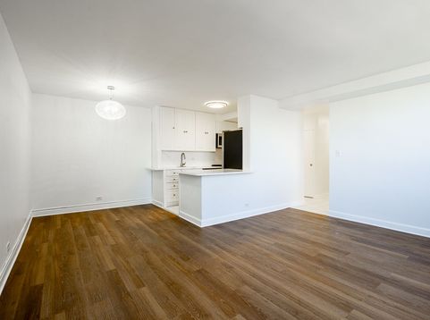 Main Photo