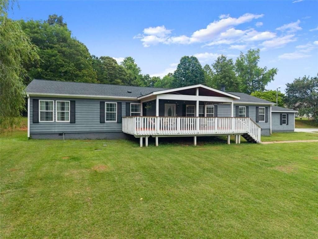 82 Bobbys Drive, Cleveland, GA 30528 Main Photo