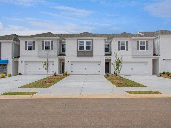 260 Sanctuary Drive , Mcdonough, GA 30253
