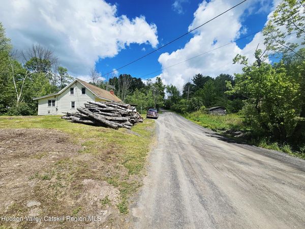 143 Gulf Road, Rensselaerville, NY 12147