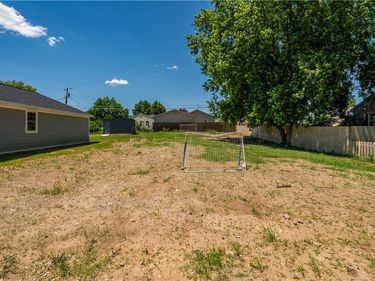 2545 Gladstone Street, Moraine, OH 45439