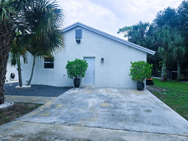 17224 90th Street N, Loxahatchee, FL 33470