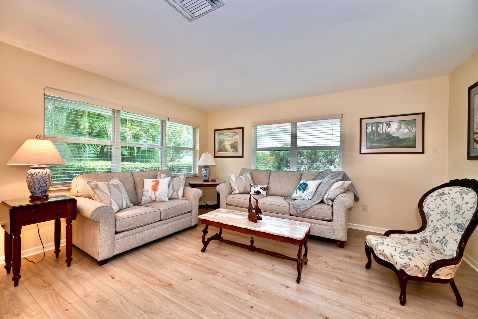 129 Alhambra Place, West Palm Beach, FL 33405 Photo