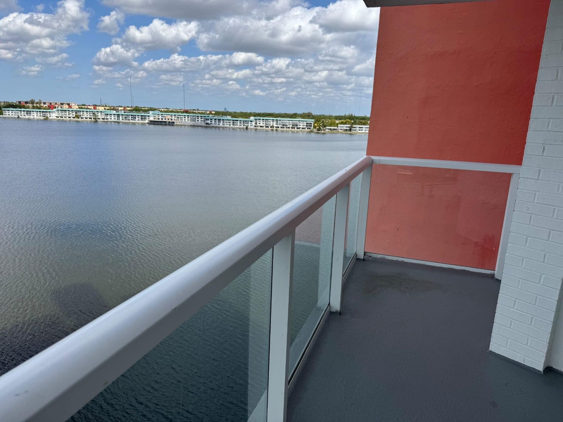 1301 NE Miami Gardens Drive, Unit 605w, Miami, FL 33179 Photo
