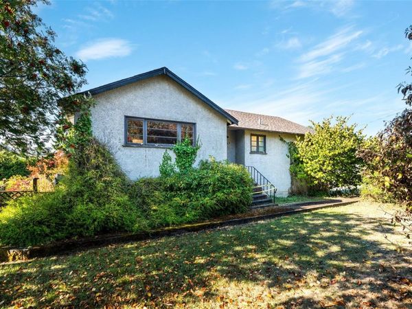 533 View Royal Ave , View Royal, BC V9B 1B9
