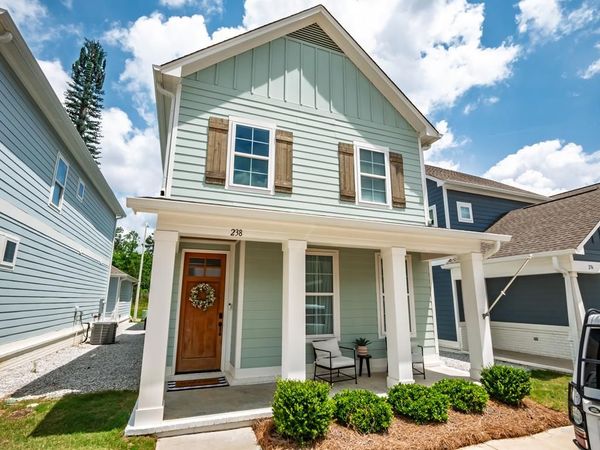 238 Honeysuckle, Oxford, MS 38655
