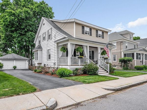 77 Hawthorn Street, Lowell, MA 01851