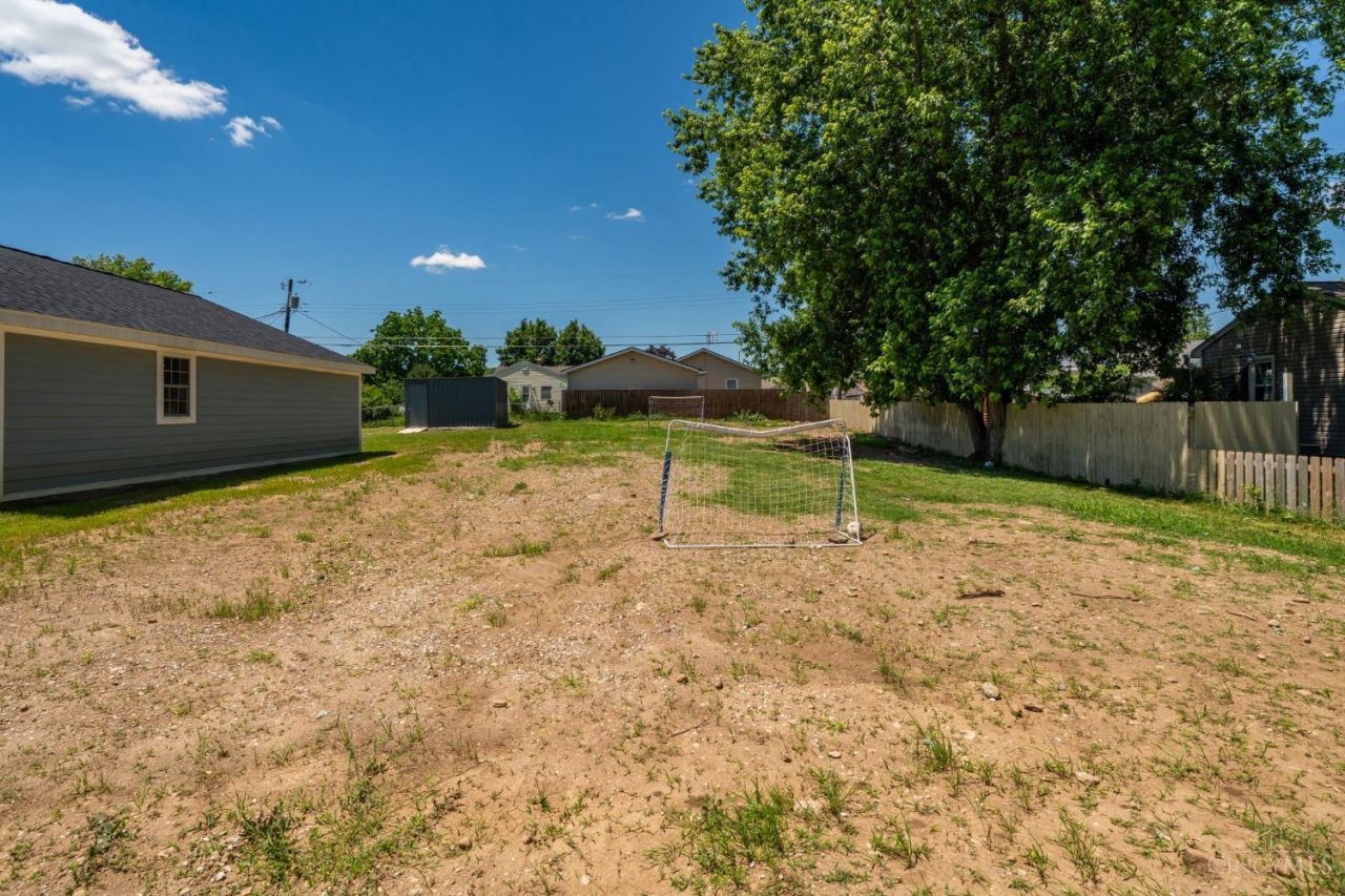 2545 Gladstone Street, Moraine, OH 45439 Main Photo