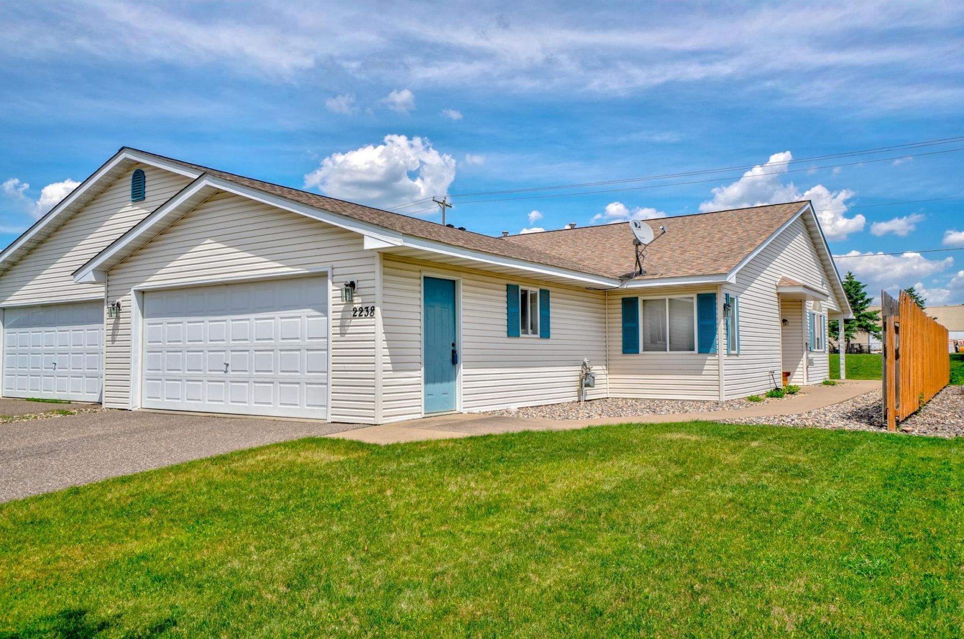 2238 Sacia Lane , Hudson, WI 54016