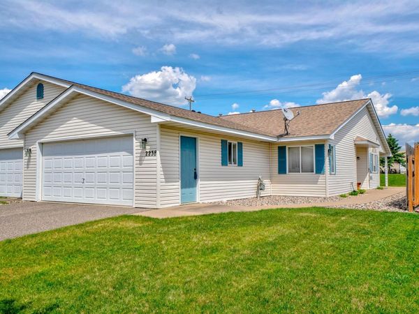 2238 Sacia Lane , Hudson, WI 54016