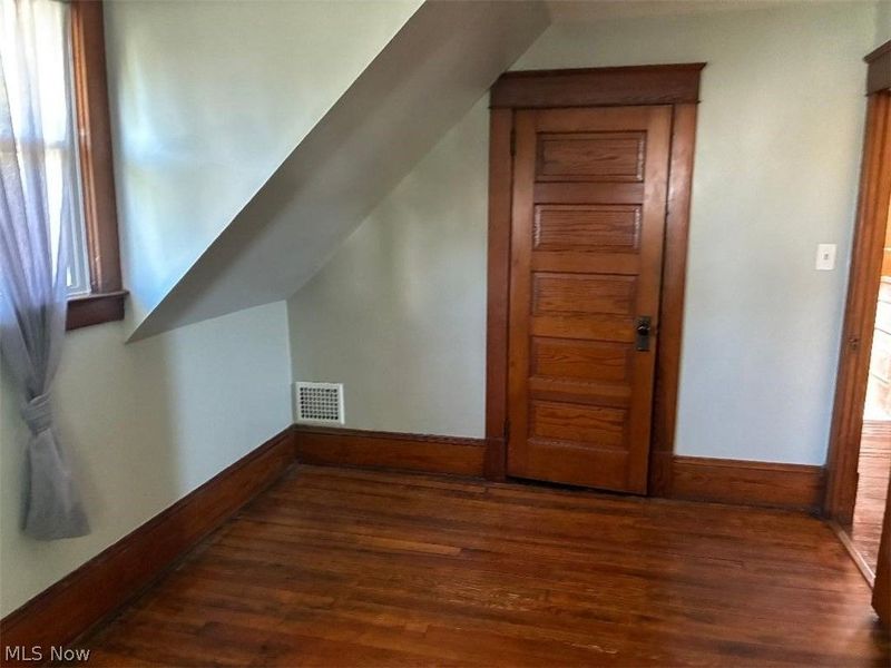 319 foesythe Avenue, Girard, OH 44420 Photo 13