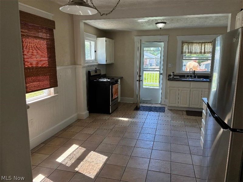 319 foesythe Avenue, Girard, OH 44420 Photo 5