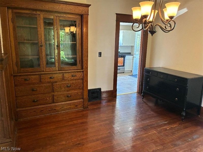 319 foesythe Avenue, Girard, OH 44420 Photo 8