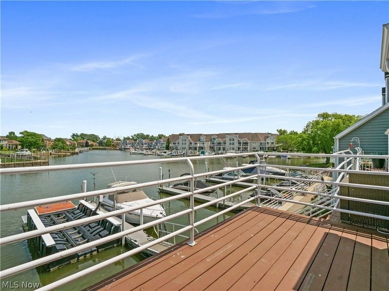 179 Marina Point Drive, Sandusky, OH 44870 Photo 18