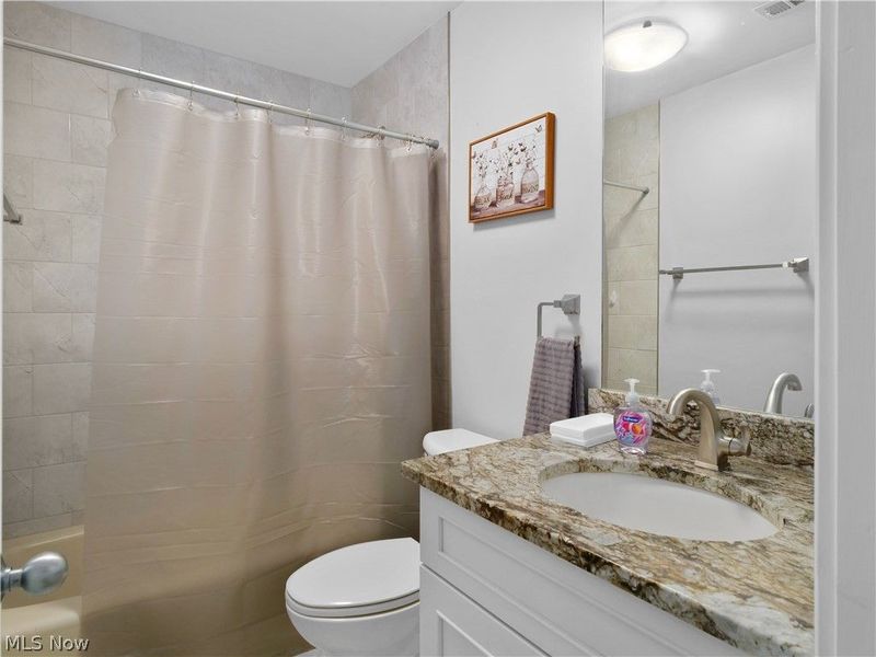 179 Marina Point Drive, Sandusky, OH 44870 Photo 27