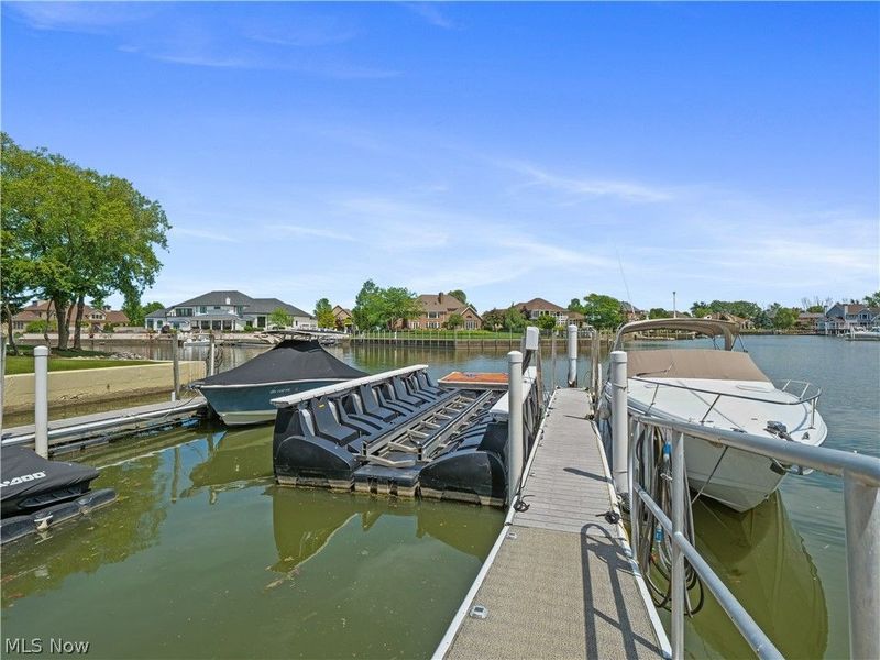 179 Marina Point Drive, Sandusky, OH 44870 Photo 4