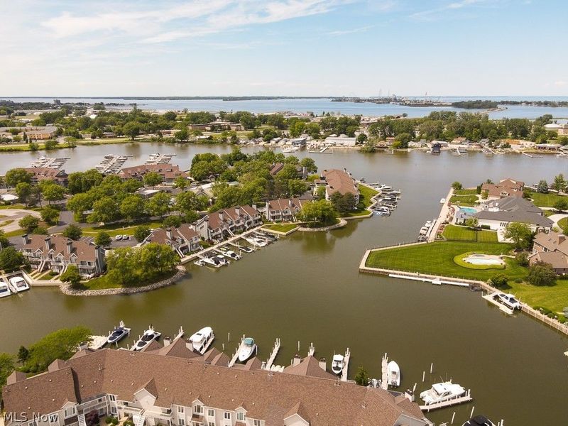 179 Marina Point Drive, Sandusky, OH 44870 Photo 49