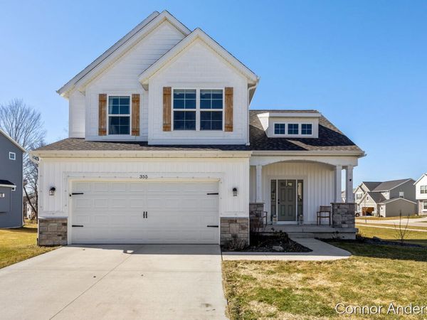 355 Elstar Court NE, Rockford, MI 49341