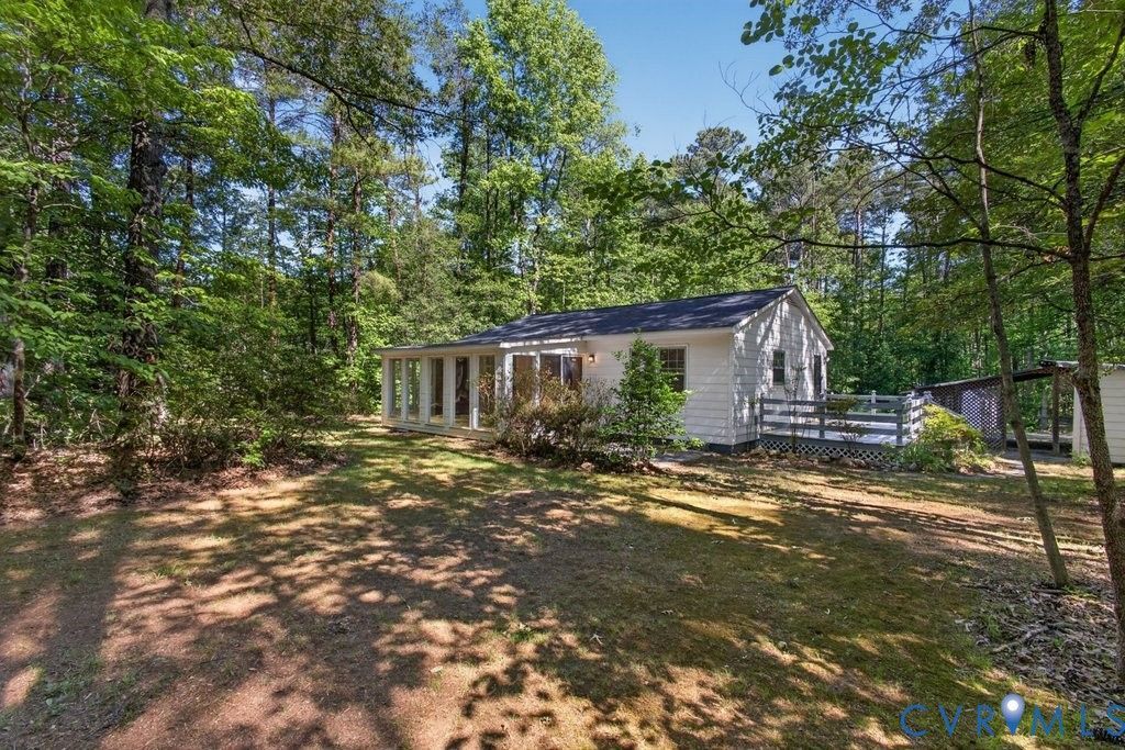 15427 Hopeful Church Road, Louisa, VA 23024 Main Photo