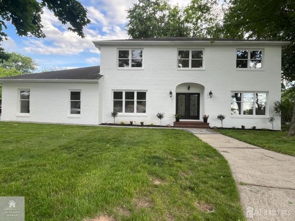 975 Inman Avenue, Edison, NJ 08820