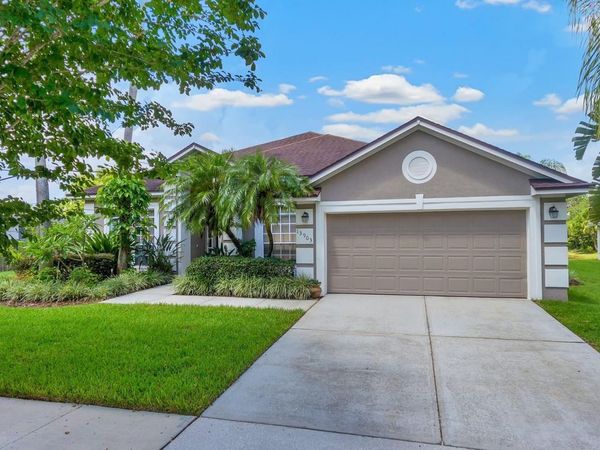 13903 BLUEWATER CIRCLE , ORLANDO, FL 32828