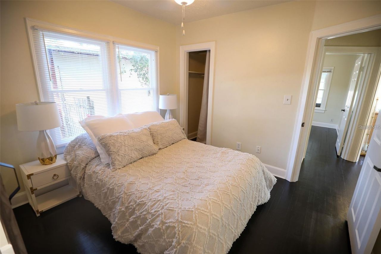 2521 4th Street S, Saint Petersburg, FL 33705 Photo