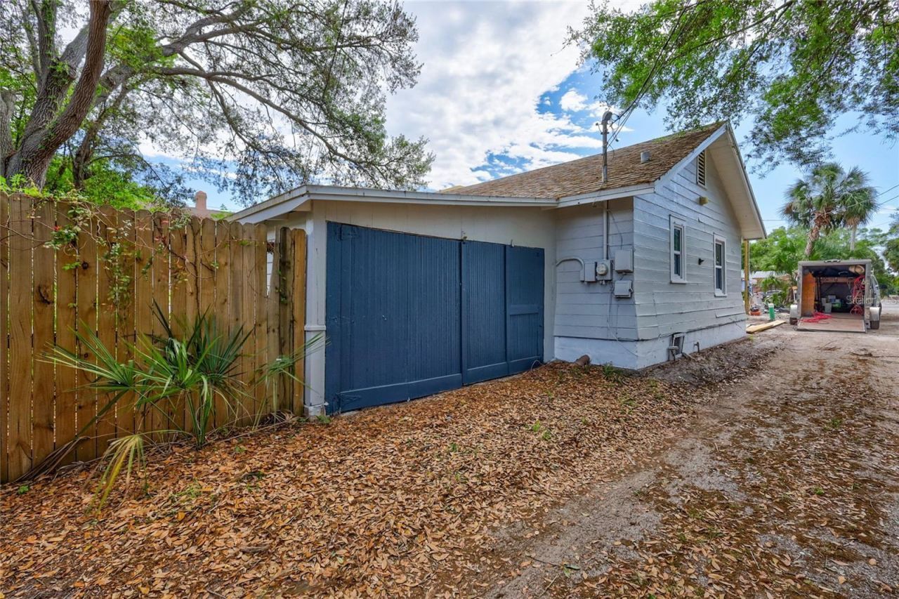 2521 4th Street S, Saint Petersburg, FL 33705 Photo