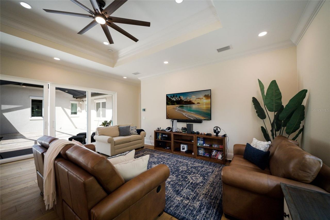 19433 Newlane Place, Bradenton, FL 34202 Photo
