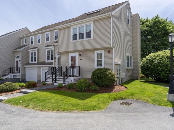 11 Sundown Drive, Unit D, Derry, NH 03038