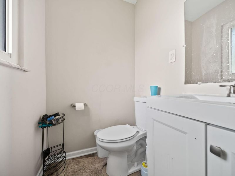 4034 E Mound Street , Columbus, OH 43227 Photo 19