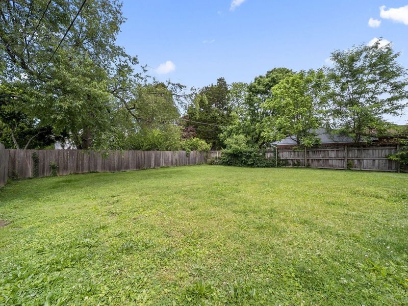 4034 E Mound Street , Columbus, OH 43227 Photo 29