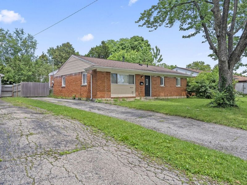 4034 E Mound Street , Columbus, OH 43227 Photo 3