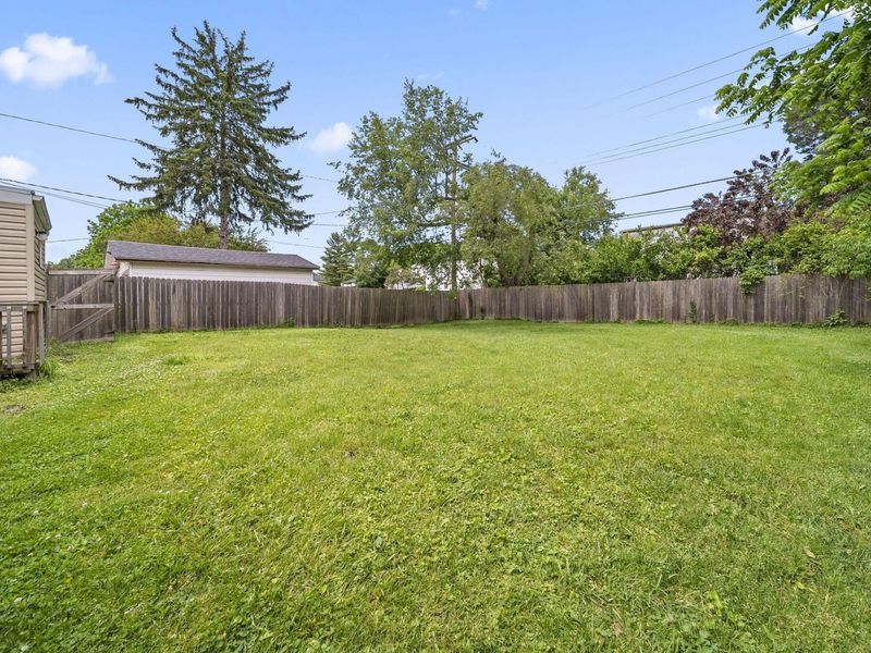 4034 E Mound Street , Columbus, OH 43227 Photo 32