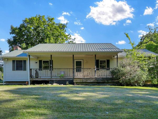 10951 Graffis Road SE, Bremen, OH 43107