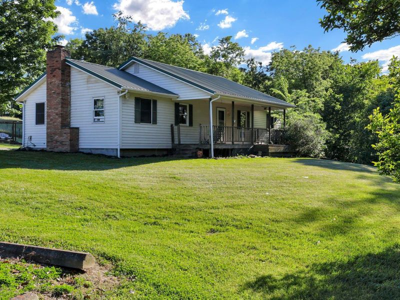 10951 Graffis Road SE, Bremen, OH 43107 Photo 2