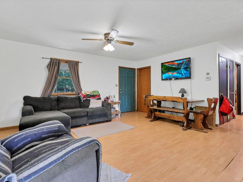 10951 Graffis Road SE, Bremen, OH 43107 Photo 6