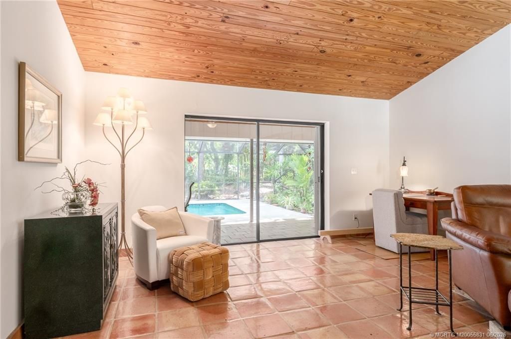 6785 SW Gaines Avenue, Stuart, FL 34997 Photo