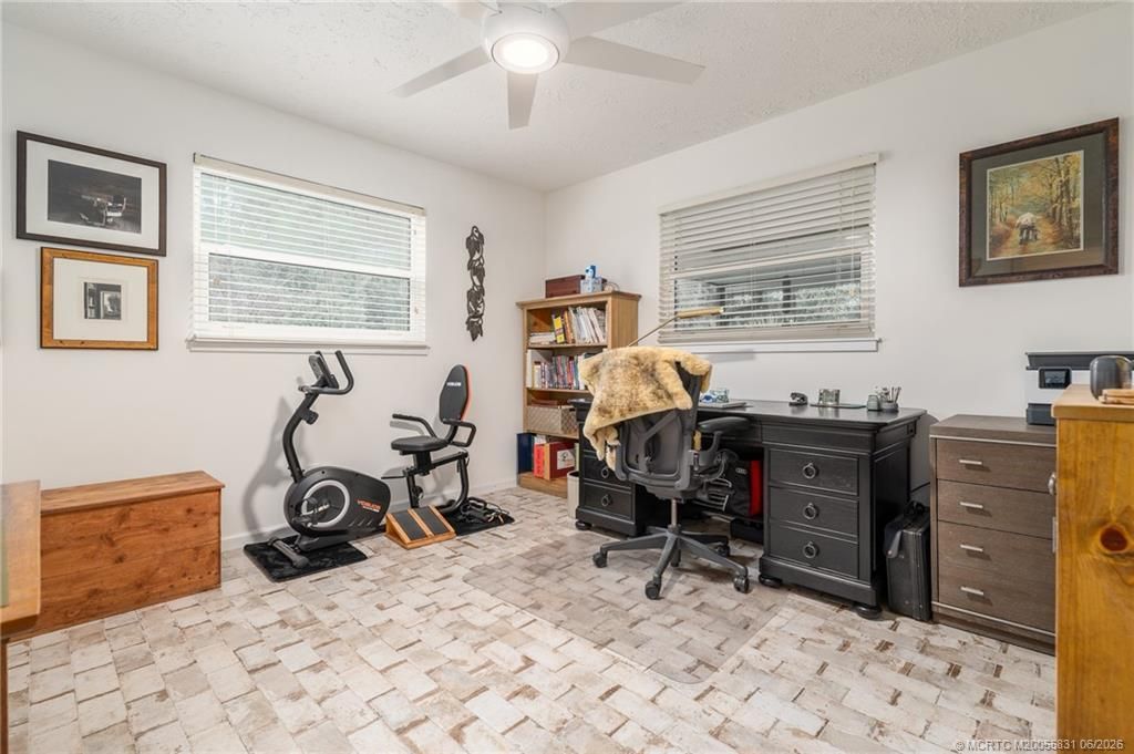 6785 SW Gaines Avenue, Stuart, FL 34997 Photo